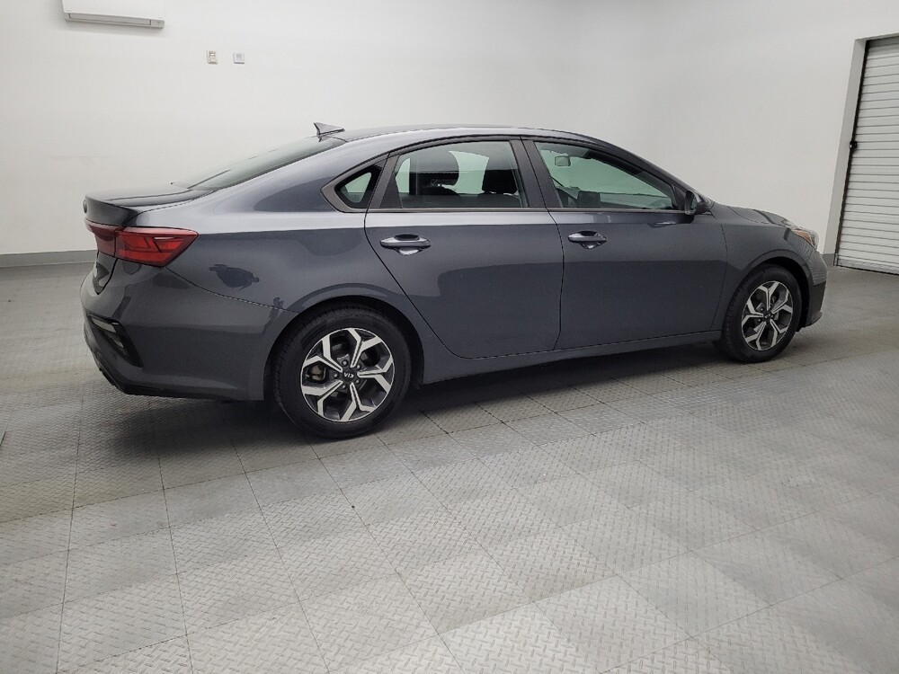 2019 Kia Forte in Arlington, TX 76011 - 18068972 10