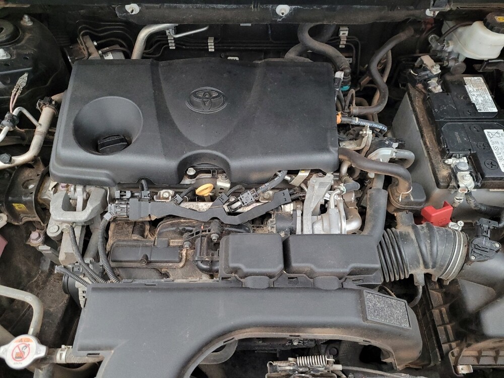 2021 Toyota RAV4 in Chandler, AZ 85225 - 18068981 30