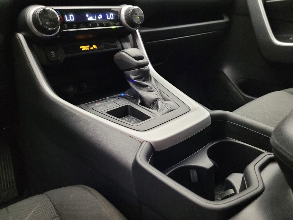 2021 Toyota RAV4 in Chandler, AZ 85225 - 18068981 26