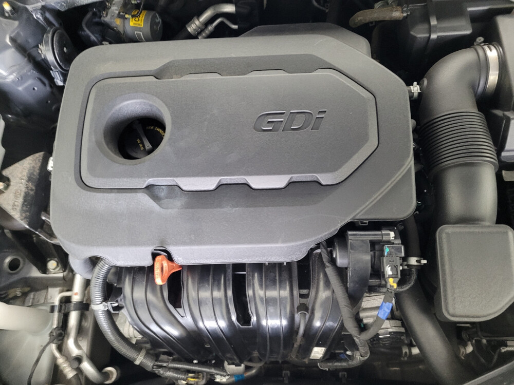 2018 Hyundai Sonata in Charlotte, NC 28273 - 18069004 30