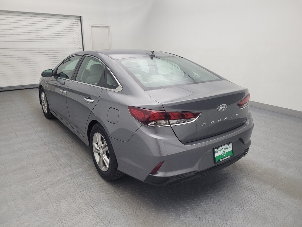 2018 Hyundai Sonata in Charlotte, NC 28273 - 18069004 5