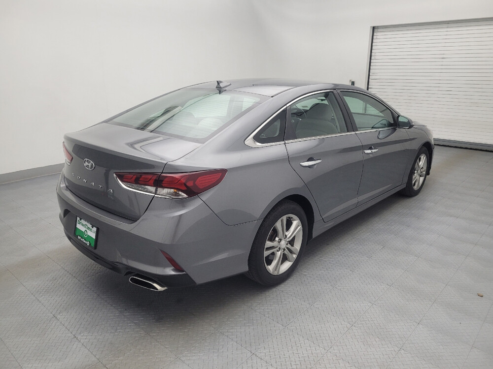 2018 Hyundai Sonata in Charlotte, NC 28273 - 18069004 9