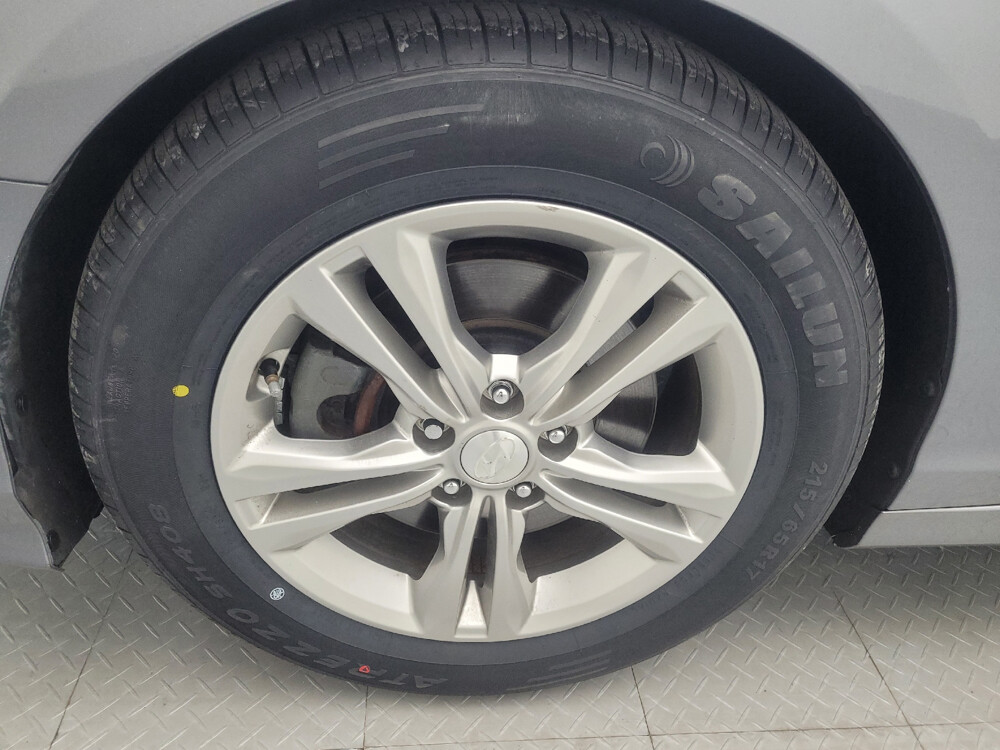 2018 Hyundai Sonata in Charlotte, NC 28273 - 18069004 31