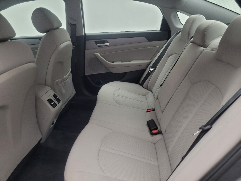 2018 Hyundai Sonata in Charlotte, NC 28273 - 18069004 18