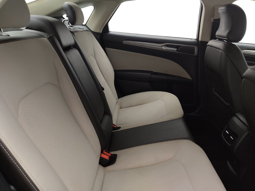 2019 Ford Fusion in Conway, SC 29526 - 18069005 19