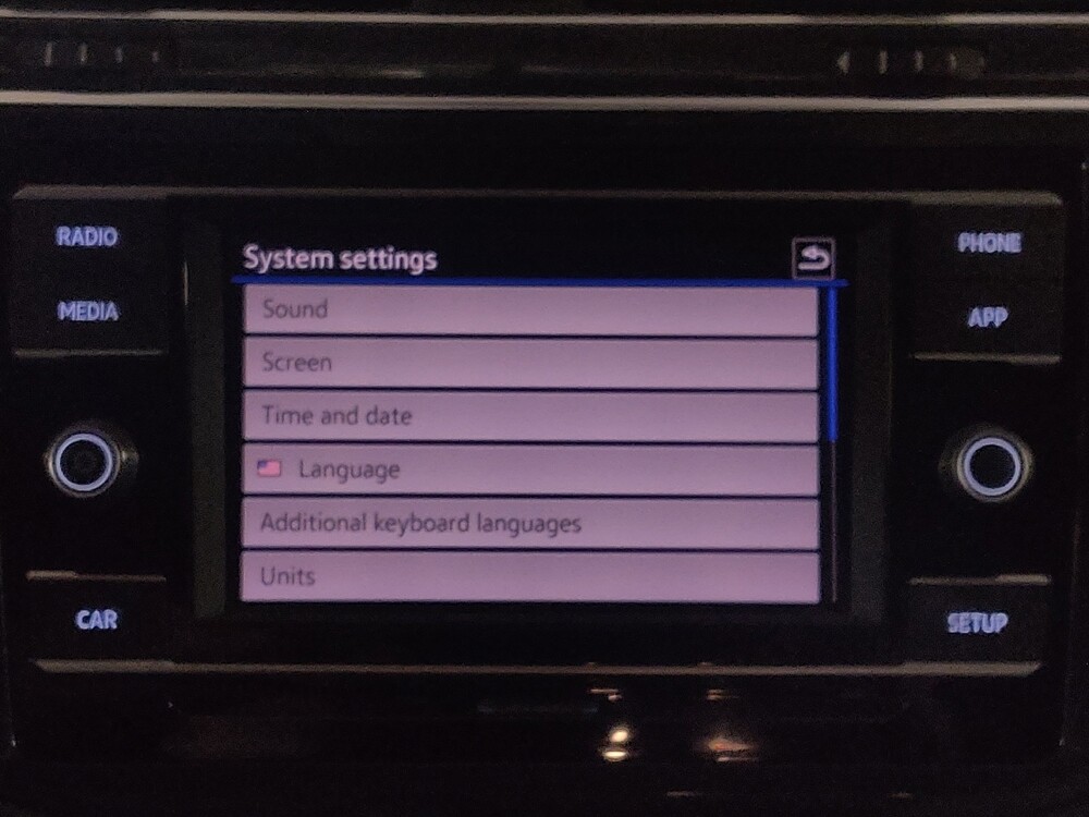 2019 Volkswagen Tiguan in Jacksonville, FL 32225 - 18069006 25