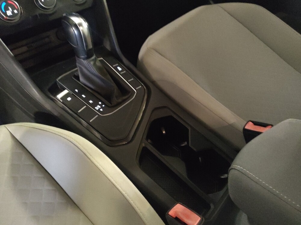 2019 Volkswagen Tiguan in Jacksonville, FL 32225 - 18069006 26