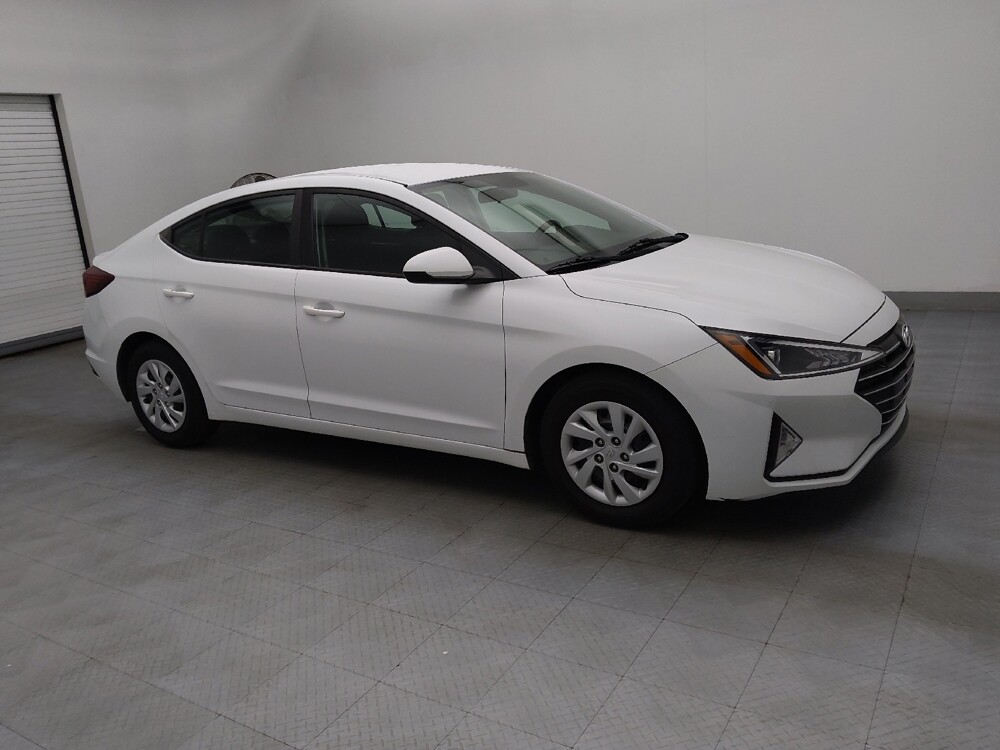 2019 Hyundai Elantra in Raleigh, NC 27604 - 18069010 11