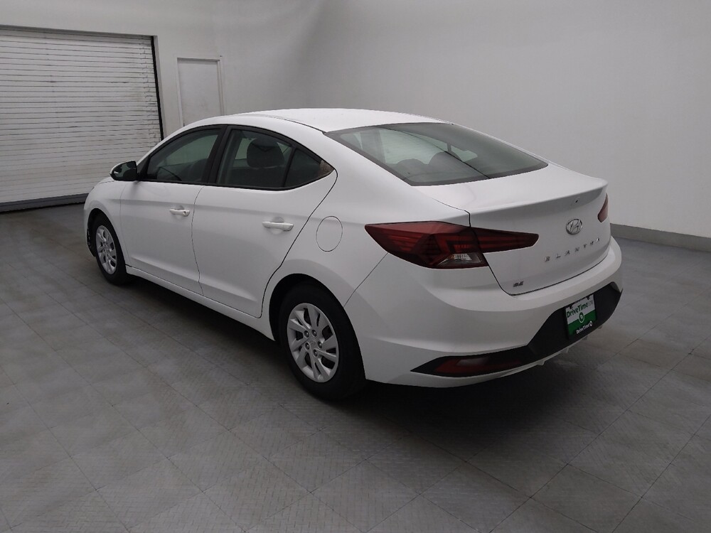 2019 Hyundai Elantra in Raleigh, NC 27604 - 18069010 5