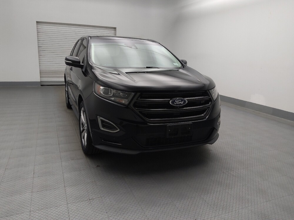 2018 Ford Edge in Wichita, KS 67207 - 18069015 14