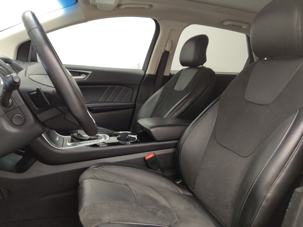 2018 Ford Edge in Wichita, KS 67207 - 18069015 17