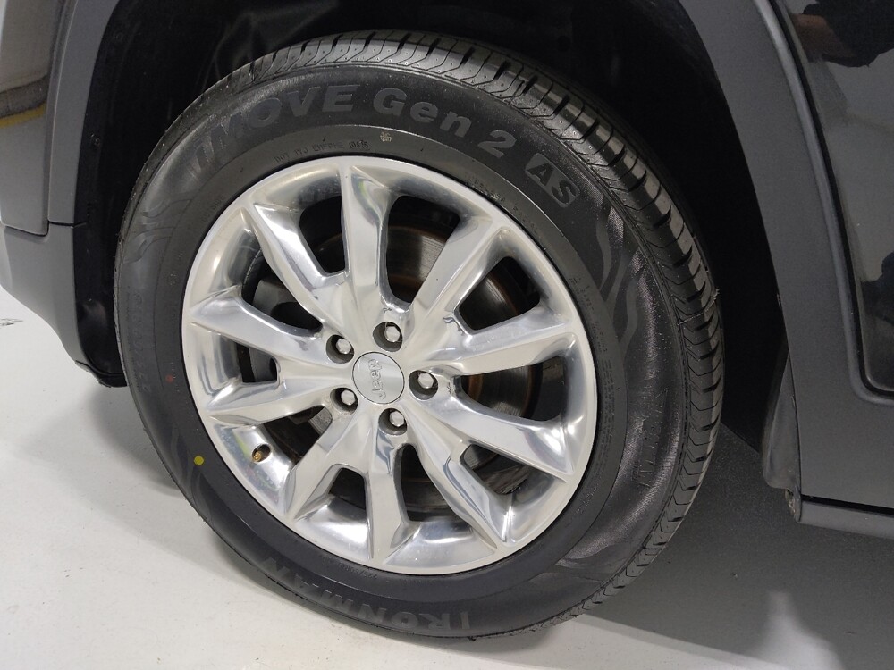 2015 Jeep Cherokee in Columbus, OH 43228 - 18069046 31