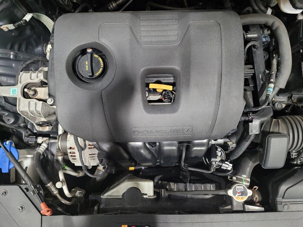 2020 Hyundai Elantra in Woodbridge, VA 22191 - 18069057 30