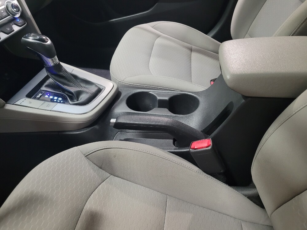 2020 Hyundai Elantra in Woodbridge, VA 22191 - 18069057 26