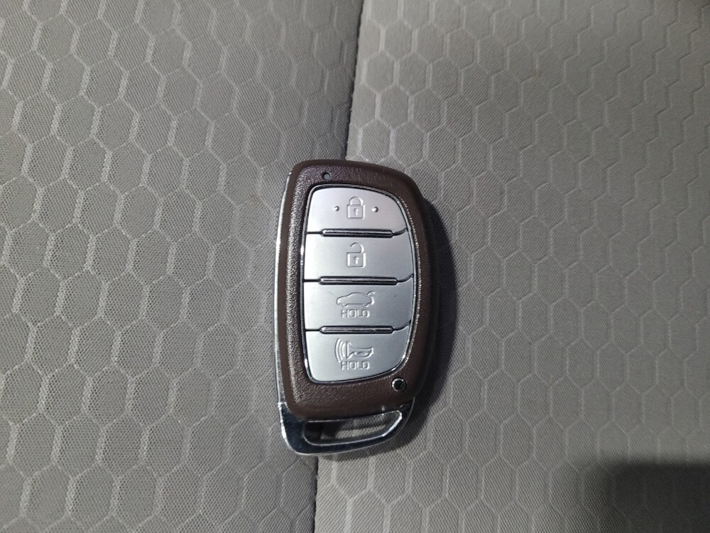 2020 Hyundai Elantra in Woodbridge, VA 22191 - 18069057 32