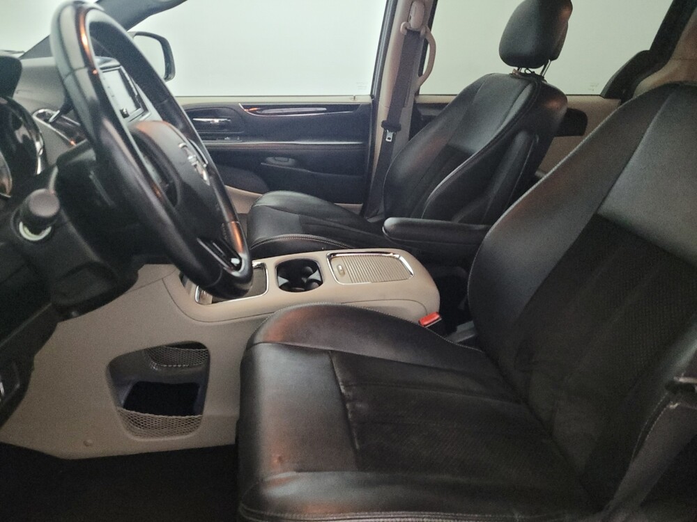 2017 Dodge Grand Caravan in Woodbridge, VA 22191 - 18069062 17