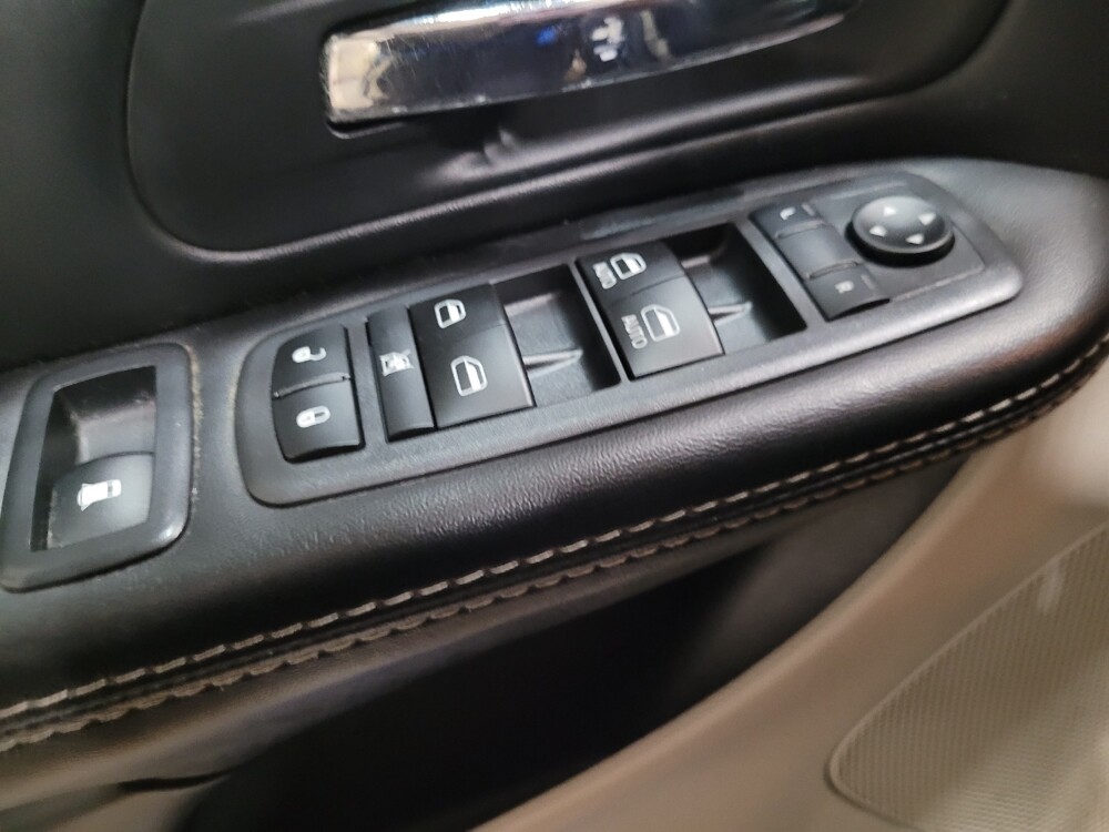 2017 Dodge Grand Caravan in Woodbridge, VA 22191 - 18069062 27