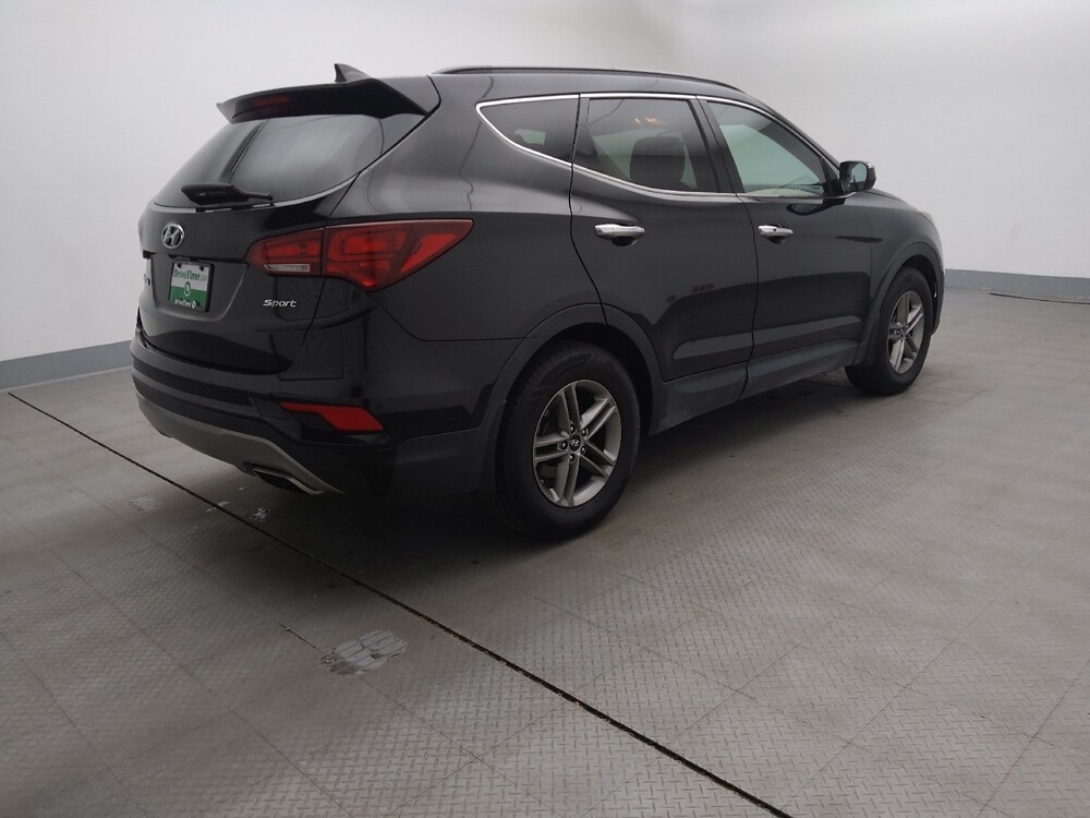 2018 Hyundai Santa Fe in Gladstone, MO 64118 - 18069072 10