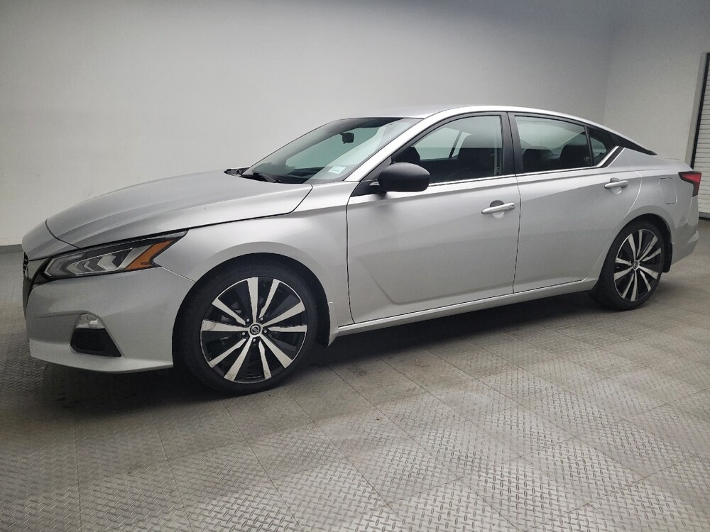 2022 Nissan Altima in Eastpointe, MI 48021 - 18069079 2