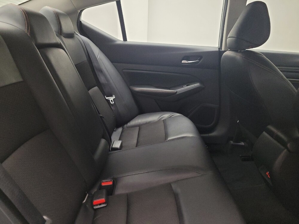 2022 Nissan Altima in Eastpointe, MI 48021 - 18069079 19