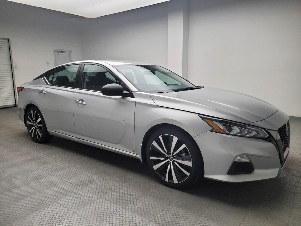 2022 Nissan Altima in Eastpointe, MI 48021 - 18069079 11