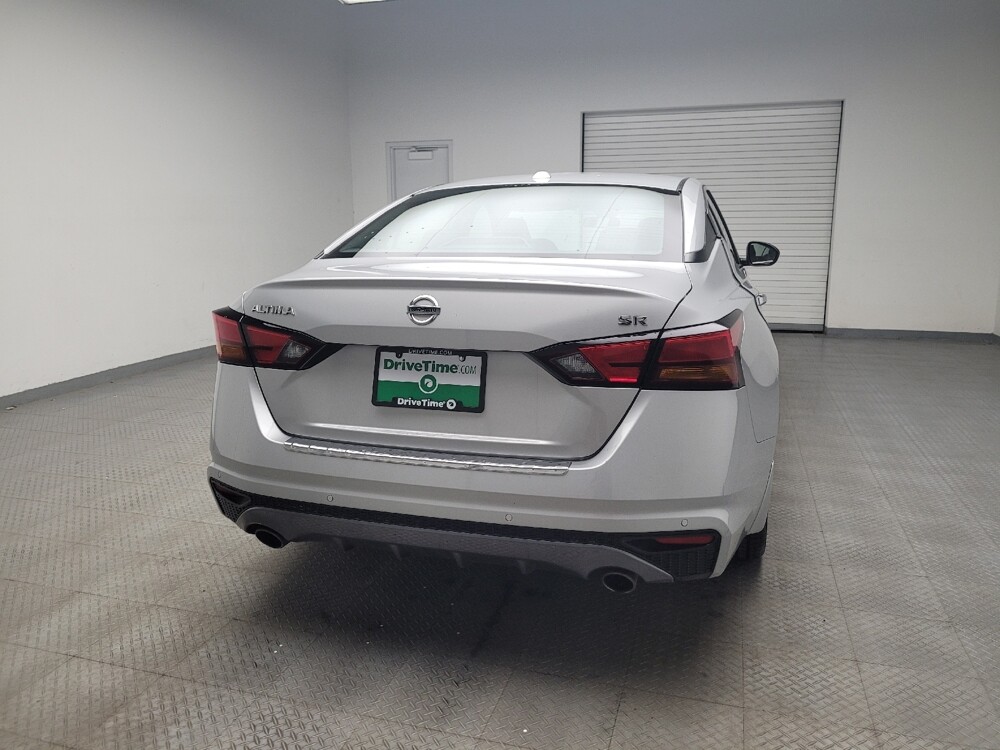 2022 Nissan Altima in Eastpointe, MI 48021 - 18069079 7