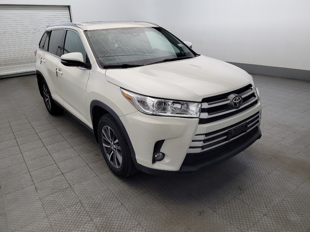 2019 Toyota Highlander in Henrico, VA 23223 - 18069090 13