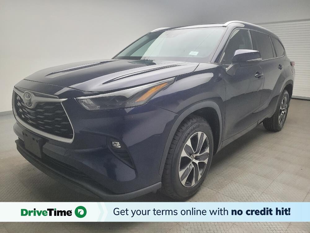 2022 Toyota Highlander in Taylor, MI 48180 - 18069211