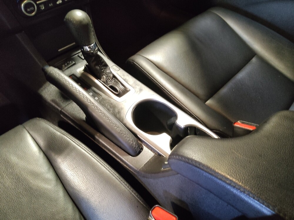 2017 Acura ILX in Orlando, FL 32808 - 18069234 26