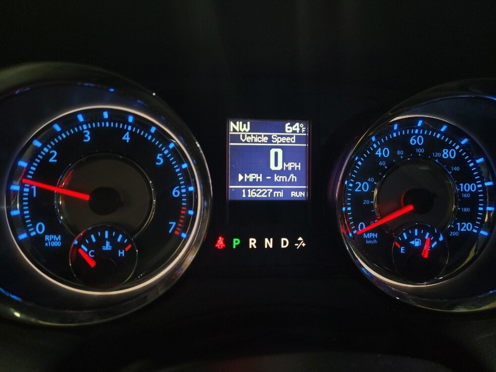 2016 Chrysler Town & Country in Richmond, VA 23235 - 18069239 23