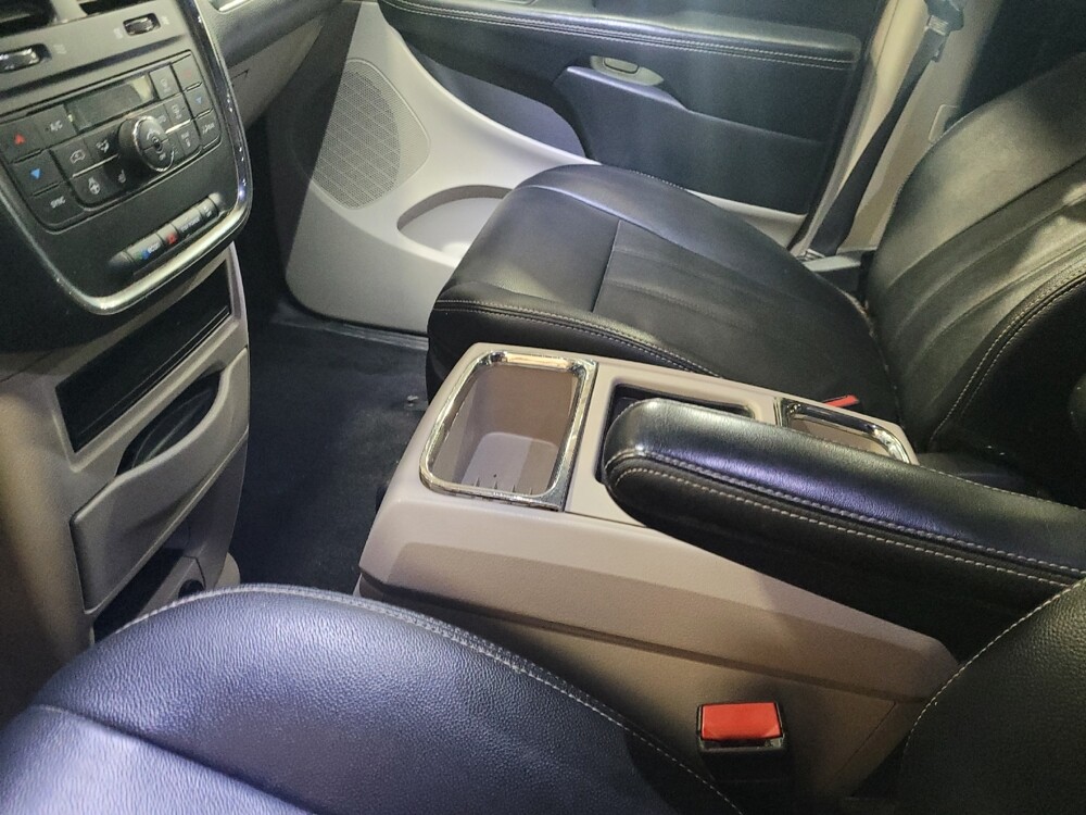 2016 Chrysler Town & Country in Richmond, VA 23235 - 18069239 26