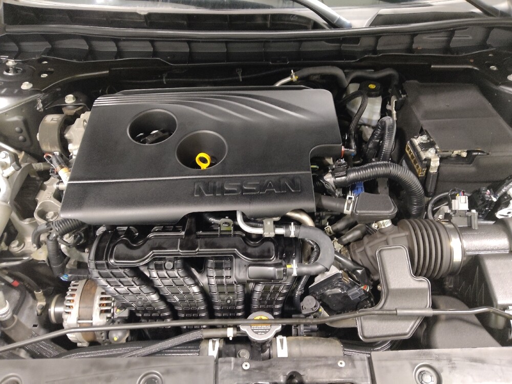 2021 Nissan Altima in Columbus, OH 43228 - 18069272 30