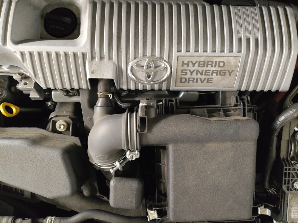 2015 Toyota Prius in Athens, GA 30606 - 18069275 30