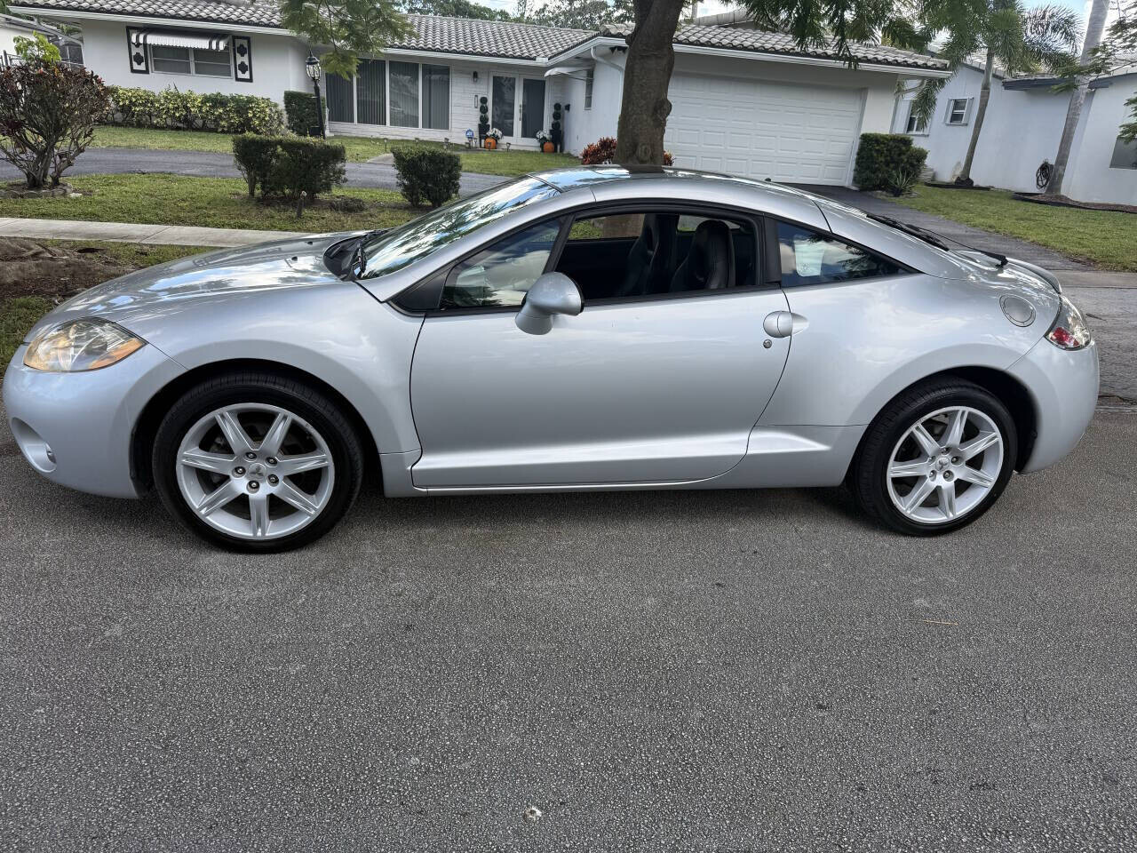 2007 Mitsubishi Eclipse in Hollywood, FL 33023-1906 - 18069298 3