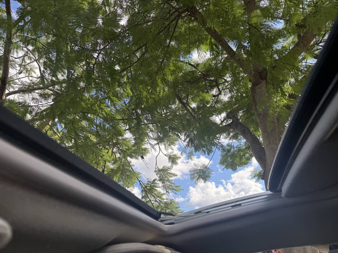 2007 Mitsubishi Eclipse in Hollywood, FL 33023-1906 - 18069298 18