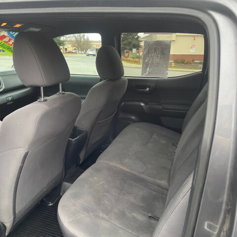 2018 Toyota Tacoma in Coeur d&amp;#039;Alene, ID 83815 - 18069299 12