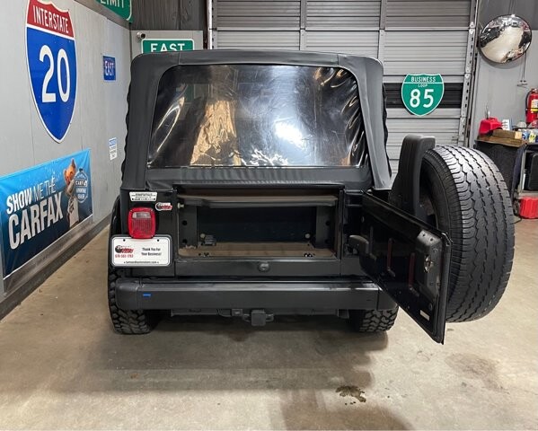 2001 Jeep Wrangler in Conyers, GA 30094 - 18069305 7