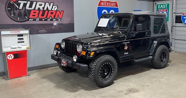 2001 Jeep Wrangler in Conyers, GA 30094 - 18069305