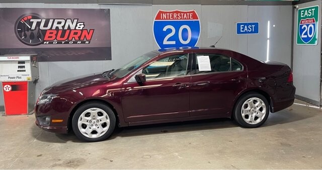 2011 Ford Fusion in Conyers, GA 30094 - 18069312 3