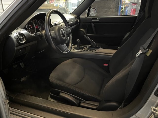 2013 Mazda MX-5 Miata in Conyers, GA 30094 - 18069313 10