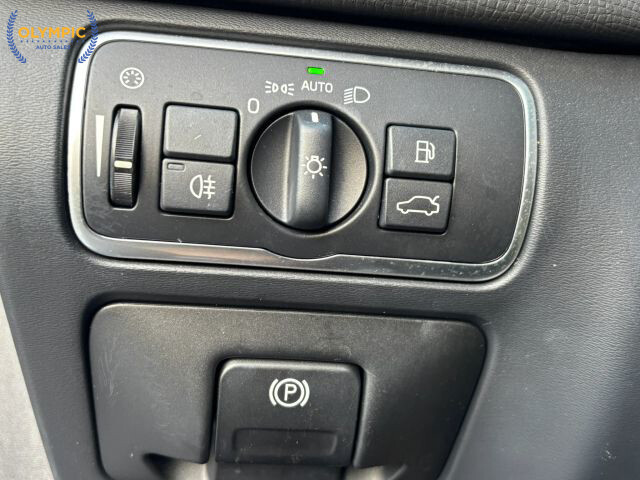 2017 Volvo XC60 in Decatur, GA 30032 - 18069329 30