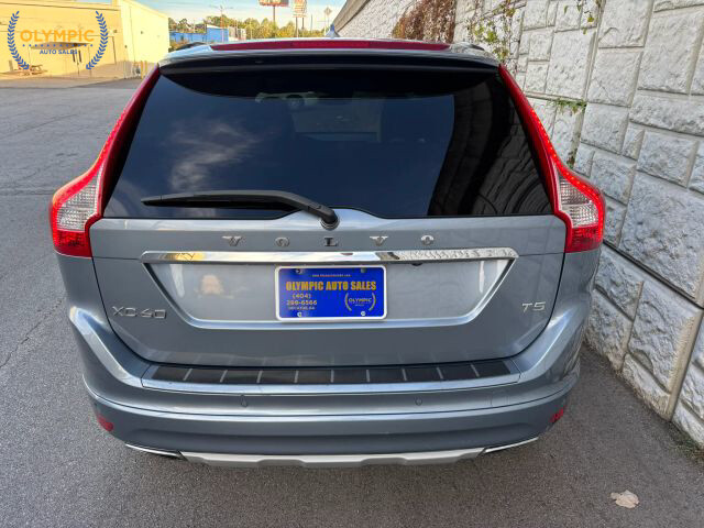 2017 Volvo XC60 in Decatur, GA 30032 - 18069329 5