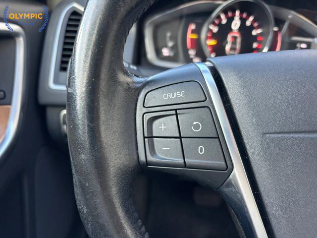 2017 Volvo XC60 in Decatur, GA 30032 - 18069329 22