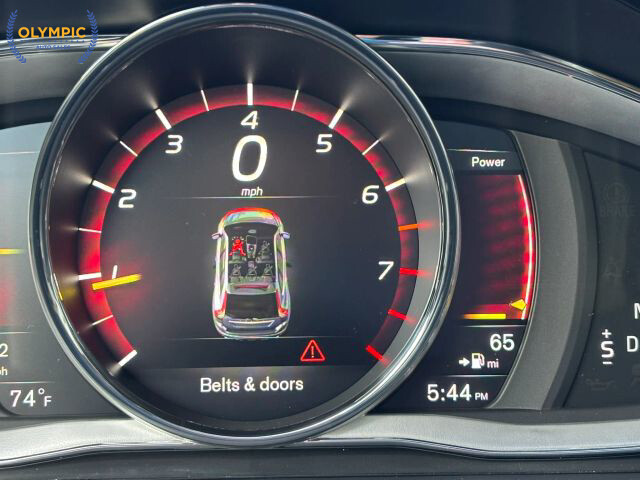 2017 Volvo XC60 in Decatur, GA 30032 - 18069329 26