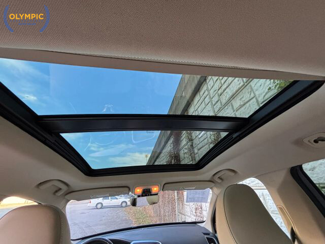 2017 Volvo XC60 in Decatur, GA 30032 - 18069329 33