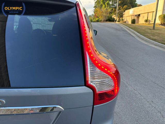2017 Volvo XC60 in Decatur, GA 30032 - 18069329 13