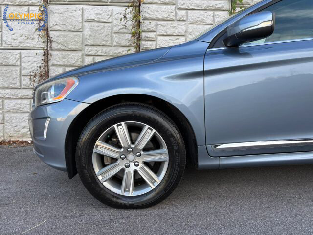 2017 Volvo XC60 in Decatur, GA 30032 - 18069329 9