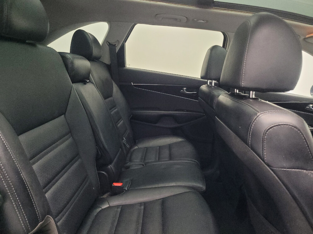 2019 Kia Sorento in Knoxville, TN 37923 - 18069361 19