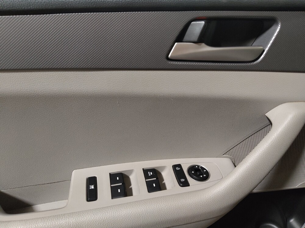 2018 Hyundai Sonata in Temple, TX 76502 - 18069365 27