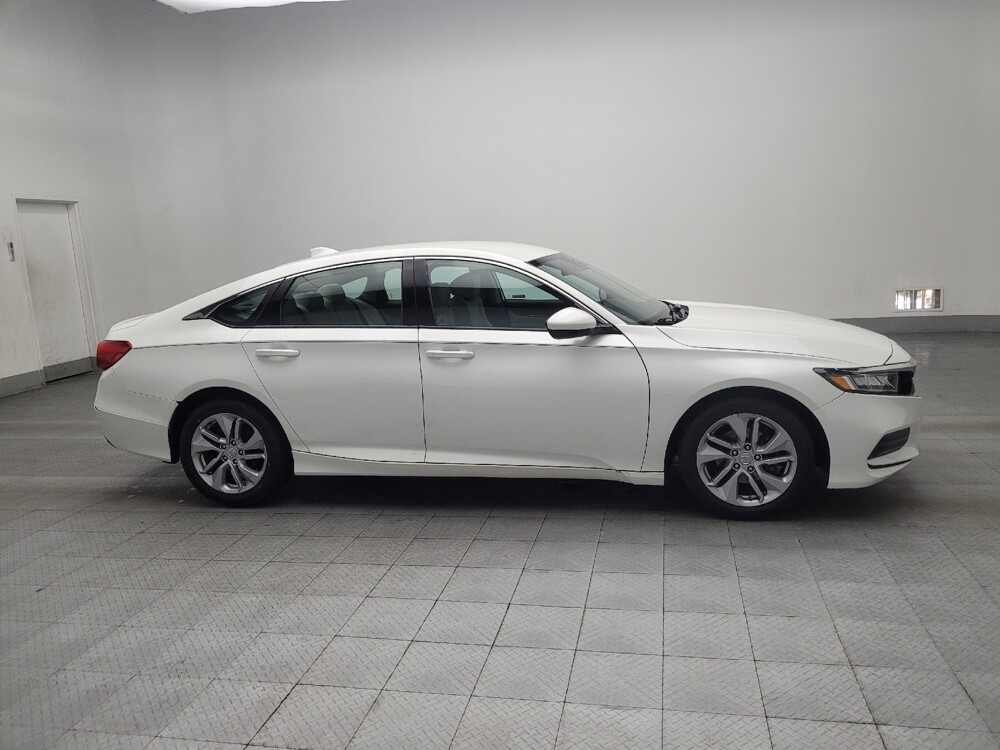 2018 Honda Accord in Morrow, GA 30260 - 18069371 11